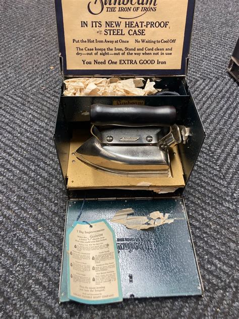 Sunbeam Vintage Electric Iron in Metal Box 1920s 